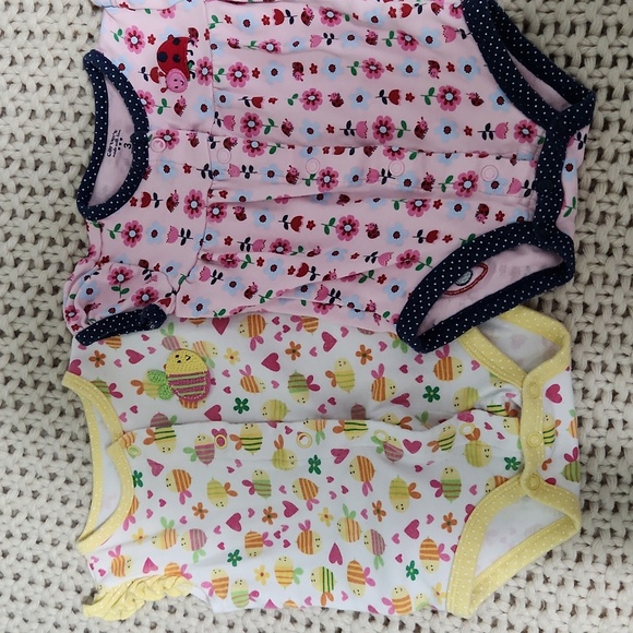 Carter's Other - Carter's Bug Outfits